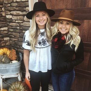 Meet your Posher, Alexa